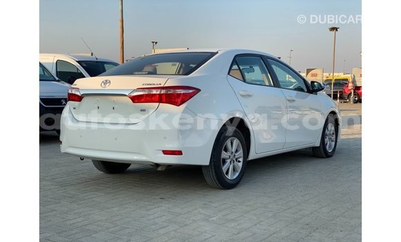 Buy Import Toyota Corolla White Car in Import - Dubai in Central Kenya Buy Import Toyota Corolla White Car in Import - Dubai in Central Kenya