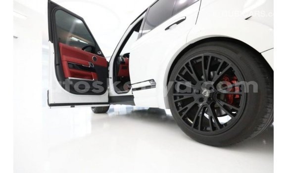 Buy Import Land Rover Range Rover White Car in Import - Dubai in Central Kenya Buy Import Land Rover Range Rover White Car in Import - Dubai in Central Kenya
