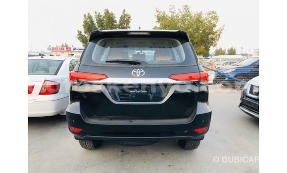 Imported Toyota Fortuner Black Makiinaa iti Import - Dubai keessatti Central Kenya keessatti Imported Toyota Fortuner Black Makiinaa iti Import - Dubai keessatti Central Kenya keessatti