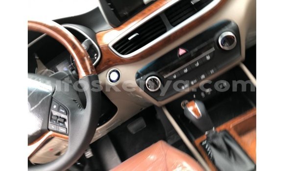 Buy Import Hyundai Tucson White Car in Import - Dubai in Central Kenya Buy Import Hyundai Tucson White Car in Import - Dubai in Central Kenya
