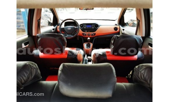 Nunua Imported Hyundai i10 Nyeusi Gari ndani ya Import - Dubai nchini Kati Kenya Nunua Imported Hyundai i10 Nyeusi Gari ndani ya Import - Dubai nchini Kati Kenya