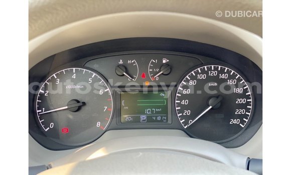 Imported Nissan Sentra White Makiinaa iti Import - Dubai keessatti Central Kenya keessatti Imported Nissan Sentra White Makiinaa iti Import - Dubai keessatti Central Kenya keessatti