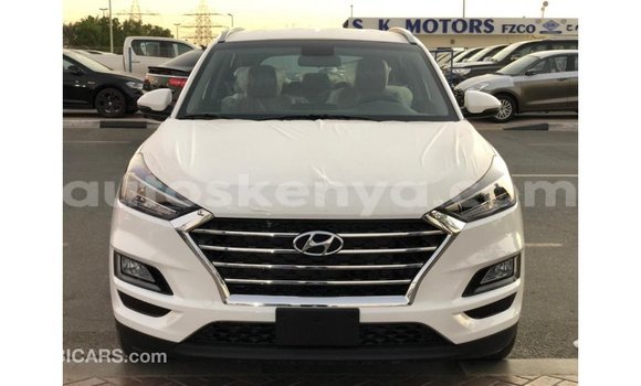Buy Import Hyundai Tucson White Car in Import - Dubai in Central Kenya Buy Import Hyundai Tucson White Car in Import - Dubai in Central Kenya