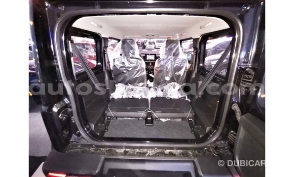 Imported Suzuki Jimny Black Makiinaa iti Import - Dubai keessatti Central Kenya keessatti Imported Suzuki Jimny Black Makiinaa iti Import - Dubai keessatti Central Kenya keessatti