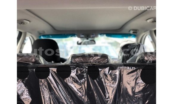 Buy Import Hyundai Santa Fe White Car in Import - Dubai in Central Kenya Buy Import Hyundai Santa Fe White Car in Import - Dubai in Central Kenya