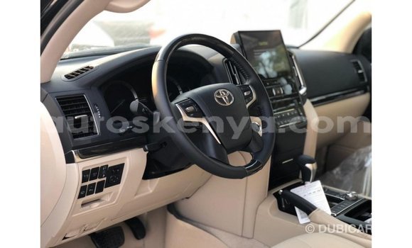 Nunua Imported Toyota Land Cruiser Nyeusi Gari ndani ya Import - Dubai nchini Kati Kenya Nunua Imported Toyota Land Cruiser Nyeusi Gari ndani ya Import - Dubai nchini Kati Kenya