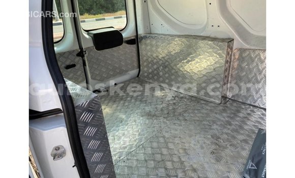 Buy Import Renault 6 White Car in Import - Dubai in Central Kenya Buy Import Renault 6 White Car in Import - Dubai in Central Kenya