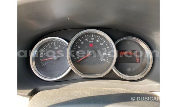 Buy Import Renault 6 White Car in Import - Dubai in Central Kenya Buy Import Renault 6 White Car in Import - Dubai in Central Kenya