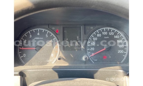 Nunua Imported Nissan Urvan Nyeupe Gari ndani ya Import - Dubai nchini Kati Kenya Nunua Imported Nissan Urvan Nyeupe Gari ndani ya Import - Dubai nchini Kati Kenya