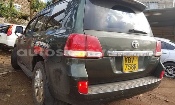 Oofamaa Toyota Land Cruiser Prado Other Makiinaa iti Nairobi keessatti Nairobi keessatti Oofamaa Toyota Land Cruiser Prado Other Makiinaa iti Nairobi keessatti Nairobi keessatti