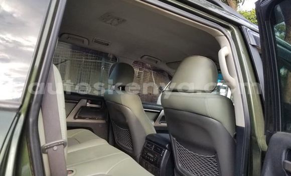 Oofamaa Toyota Land Cruiser Prado Other Makiinaa iti Nairobi keessatti Nairobi keessatti Oofamaa Toyota Land Cruiser Prado Other Makiinaa iti Nairobi keessatti Nairobi keessatti