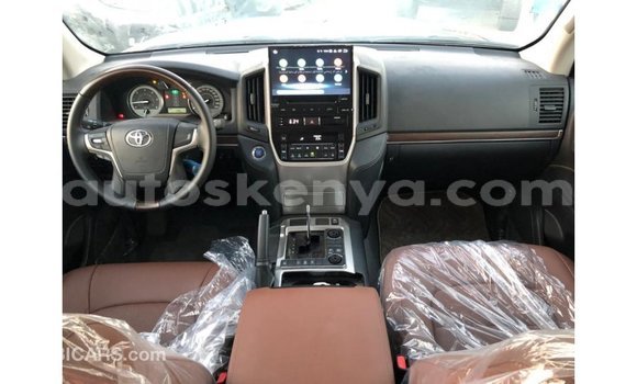 Nunua Imported Toyota Land Cruiser Nyingine Gari ndani ya Import - Dubai nchini Kati Kenya Nunua Imported Toyota Land Cruiser Nyingine Gari ndani ya Import - Dubai nchini Kati Kenya