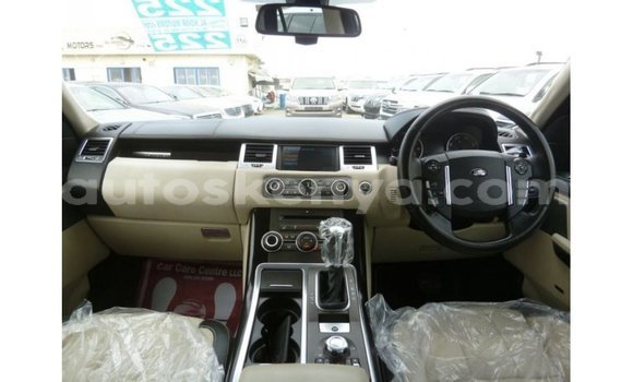 Buy Import Land Rover Range Rover Other Car in Import - Dubai in Central Kenya Buy Import Land Rover Range Rover Other Car in Import - Dubai in Central Kenya