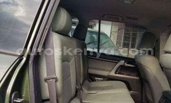 Oofamaa Toyota Land Cruiser Prado Other Makiinaa iti Nairobi keessatti Nairobi keessatti Oofamaa Toyota Land Cruiser Prado Other Makiinaa iti Nairobi keessatti Nairobi keessatti