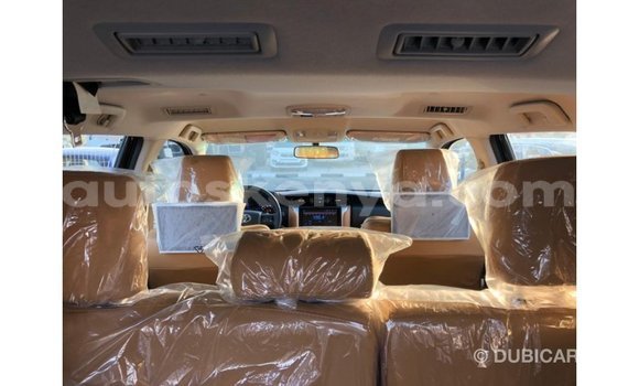 Buy Import Toyota Fortuner Black Car in Import - Dubai in Central Kenya Buy Import Toyota Fortuner Black Car in Import - Dubai in Central Kenya