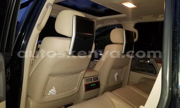 Oofamaa Toyota Land Cruiser Black Makiinaa iti Nairobi keessatti Nairobi keessatti Oofamaa Toyota Land Cruiser Black Makiinaa iti Nairobi keessatti Nairobi keessatti