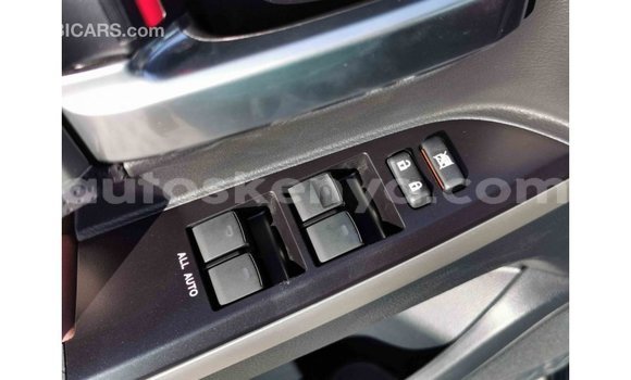 Imported Toyota Land Cruiser Black Makiinaa iti Import - Dubai keessatti Central Kenya keessatti Imported Toyota Land Cruiser Black Makiinaa iti Import - Dubai keessatti Central Kenya keessatti