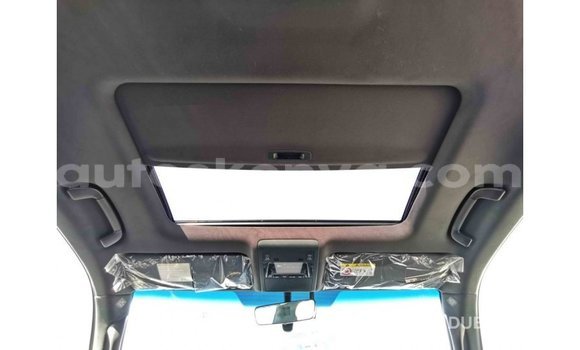 Imported Toyota Land Cruiser Black Makiinaa iti Import - Dubai keessatti Central Kenya keessatti Imported Toyota Land Cruiser Black Makiinaa iti Import - Dubai keessatti Central Kenya keessatti