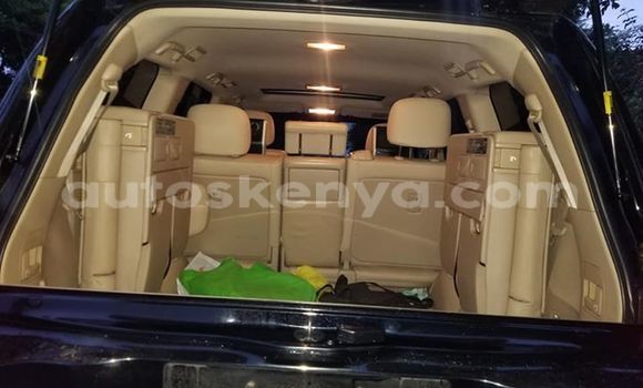 Oofamaa Toyota Land Cruiser Black Makiinaa iti Nairobi keessatti Nairobi keessatti Oofamaa Toyota Land Cruiser Black Makiinaa iti Nairobi keessatti Nairobi keessatti