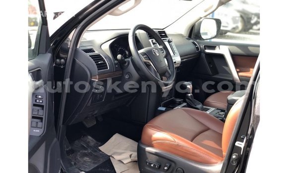 Nunua Imported Toyota Prado Nyeusi Gari ndani ya Import - Dubai nchini Kati Kenya Nunua Imported Toyota Prado Nyeusi Gari ndani ya Import - Dubai nchini Kati Kenya