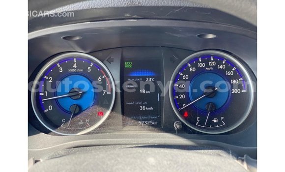 Nunua Imported Toyota Hilux Nyeupe Gari ndani ya Import - Dubai nchini Kati Kenya Nunua Imported Toyota Hilux Nyeupe Gari ndani ya Import - Dubai nchini Kati Kenya