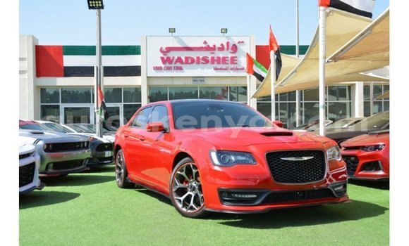 Imported Chrysler 300 Red Makiinaa iti Import - Dubai keessatti Central Kenya keessatti