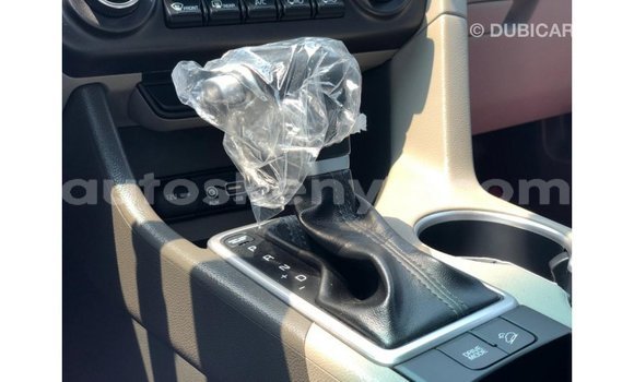 Nunua Imported Kia Sportage Nyingine Gari ndani ya Import - Dubai nchini Kati Kenya Nunua Imported Kia Sportage Nyingine Gari ndani ya Import - Dubai nchini Kati Kenya