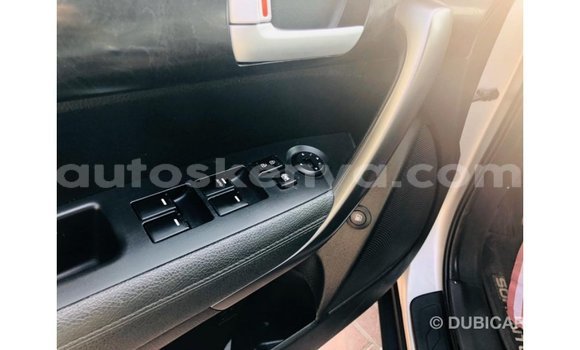 Nunua Imported Kia Sorento Nyingine Gari ndani ya Import - Dubai nchini Kati Kenya Nunua Imported Kia Sorento Nyingine Gari ndani ya Import - Dubai nchini Kati Kenya