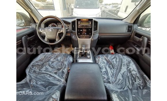 Imported Toyota Land Cruiser Red Makiinaa iti Import - Dubai keessatti Central Kenya keessatti Imported Toyota Land Cruiser Red Makiinaa iti Import - Dubai keessatti Central Kenya keessatti