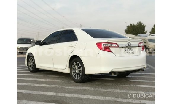 Nunua Imported Toyota Camry Nyeupe Gari ndani ya Import - Dubai nchini Kati Kenya Nunua Imported Toyota Camry Nyeupe Gari ndani ya Import - Dubai nchini Kati Kenya