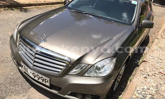Buy Used Mercedes‒Benz C–Class Brown Car in Nairobi in Nairobi Buy Used Mercedes‒Benz C–Class Brown Car in Nairobi in Nairobi