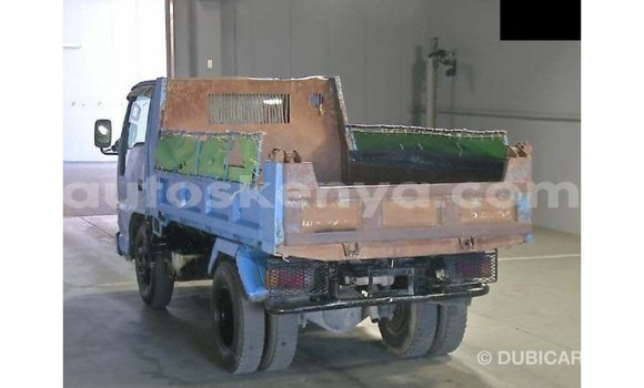 Buy Import Isuzu Elf Blue Truck in Import - Dubai in Central Kenya Buy Import Isuzu Elf Blue Truck in Import - Dubai in Central Kenya