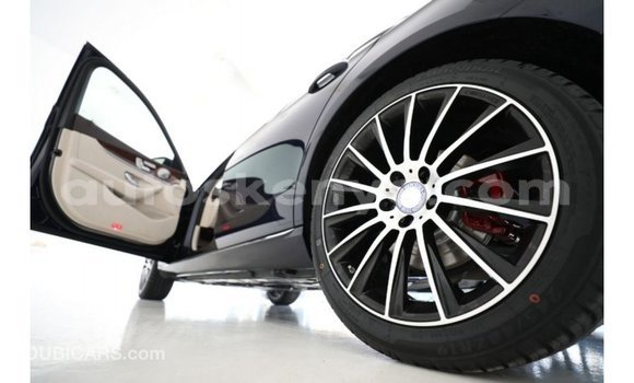 Nunua Imported Mercedes‒Benz 1117 Bluu Lori ndani ya Import - Dubai nchini Kati Kenya Nunua Imported Mercedes‒Benz 1117 Bluu Lori ndani ya Import - Dubai nchini Kati Kenya