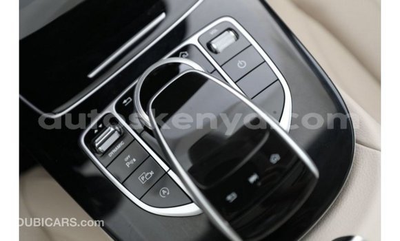 Nunua Imported Mercedes‒Benz 1117 Bluu Lori ndani ya Import - Dubai nchini Kati Kenya Nunua Imported Mercedes‒Benz 1117 Bluu Lori ndani ya Import - Dubai nchini Kati Kenya