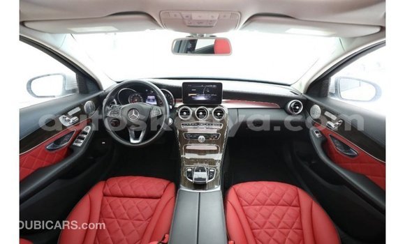 Buy Import Mercedes‒Benz 1117 Other Truck in Import - Dubai in Central Kenya Buy Import Mercedes‒Benz 1117 Other Truck in Import - Dubai in Central Kenya