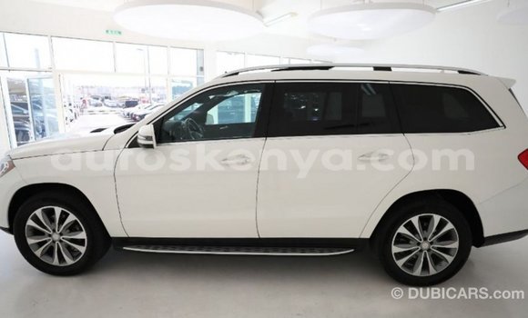 Buy Import Mercedes‒Benz 1117 White Truck in Import - Dubai in Central Kenya Buy Import Mercedes‒Benz 1117 White Truck in Import - Dubai in Central Kenya