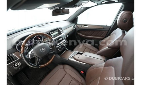 Buy Import Mercedes‒Benz 1117 White Truck in Import - Dubai in Central Kenya Buy Import Mercedes‒Benz 1117 White Truck in Import - Dubai in Central Kenya