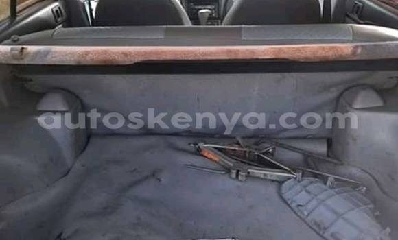 Buy Used Toyota Starlet Beige Car in Chuka in East Kenya Buy Used Toyota Starlet Beige Car in Chuka in East Kenya