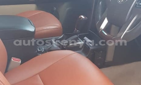 Buy Used Toyota Land Cruiser Prado White Car in Nairobi in Nairobi Buy Used Toyota Land Cruiser Prado White Car in Nairobi in Nairobi