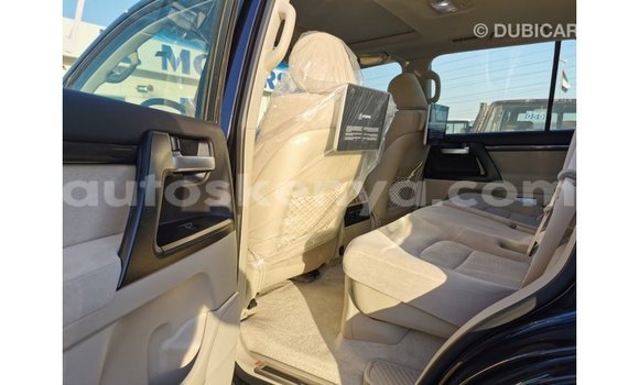 Nunua Imported Toyota Land Cruiser Nyeusi Gari ndani ya Import - Dubai nchini Kati Kenya Nunua Imported Toyota Land Cruiser Nyeusi Gari ndani ya Import - Dubai nchini Kati Kenya