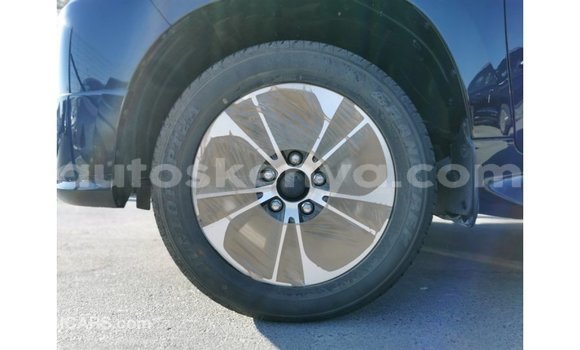 Nunua Imported Toyota Land Cruiser Nyeusi Gari ndani ya Import - Dubai nchini Kati Kenya Nunua Imported Toyota Land Cruiser Nyeusi Gari ndani ya Import - Dubai nchini Kati Kenya