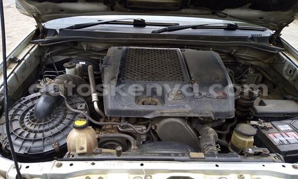 Buy Used Toyota Hilux Silver Car in Nairobi in Nairobi Buy Used Toyota Hilux Silver Car in Nairobi in Nairobi