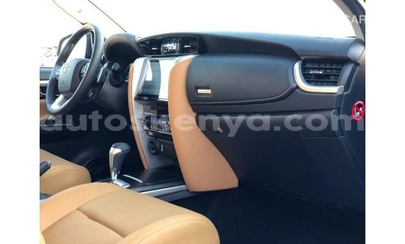 Buy Import Toyota Fortuner Black Car in Import - Dubai in Central Kenya Buy Import Toyota Fortuner Black Car in Import - Dubai in Central Kenya