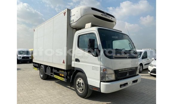 Nunua Imported Mitsubishi i Nyeupe Gari ndani ya Import - Dubai nchini Kati Kenya Nunua Imported Mitsubishi i Nyeupe Gari ndani ya Import - Dubai nchini Kati Kenya