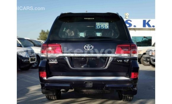 Buy Import Toyota Land Cruiser Black Car in Import - Dubai in Central Kenya Buy Import Toyota Land Cruiser Black Car in Import - Dubai in Central Kenya