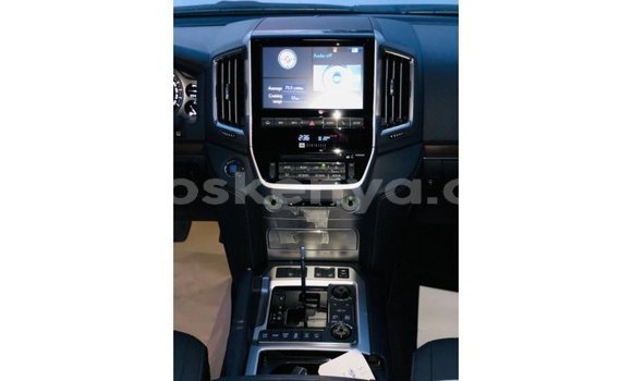 Buy Import Toyota DA Black Truck in Import - Dubai in Central Kenya Buy Import Toyota DA Black Truck in Import - Dubai in Central Kenya