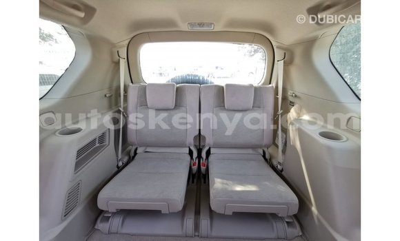 Nunua Imported Toyota Prado Nyeupe Gari ndani ya Import - Dubai nchini Kati Kenya Nunua Imported Toyota Prado Nyeupe Gari ndani ya Import - Dubai nchini Kati Kenya