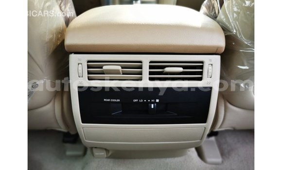 Imported Toyota Land Cruiser Other Makiinaa iti Import - Dubai keessatti Central Kenya keessatti Imported Toyota Land Cruiser Other Makiinaa iti Import - Dubai keessatti Central Kenya keessatti