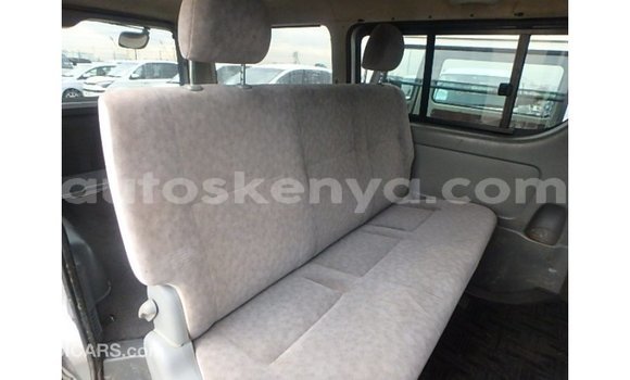 Nunua Imported Toyota Hiace Nyingine Gari ndani ya Import - Dubai nchini Kati Kenya Nunua Imported Toyota Hiace Nyingine Gari ndani ya Import - Dubai nchini Kati Kenya