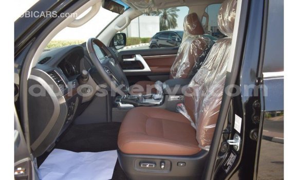 Buy Import Toyota Land Cruiser Black Car in Import - Dubai in Central Kenya Buy Import Toyota Land Cruiser Black Car in Import - Dubai in Central Kenya